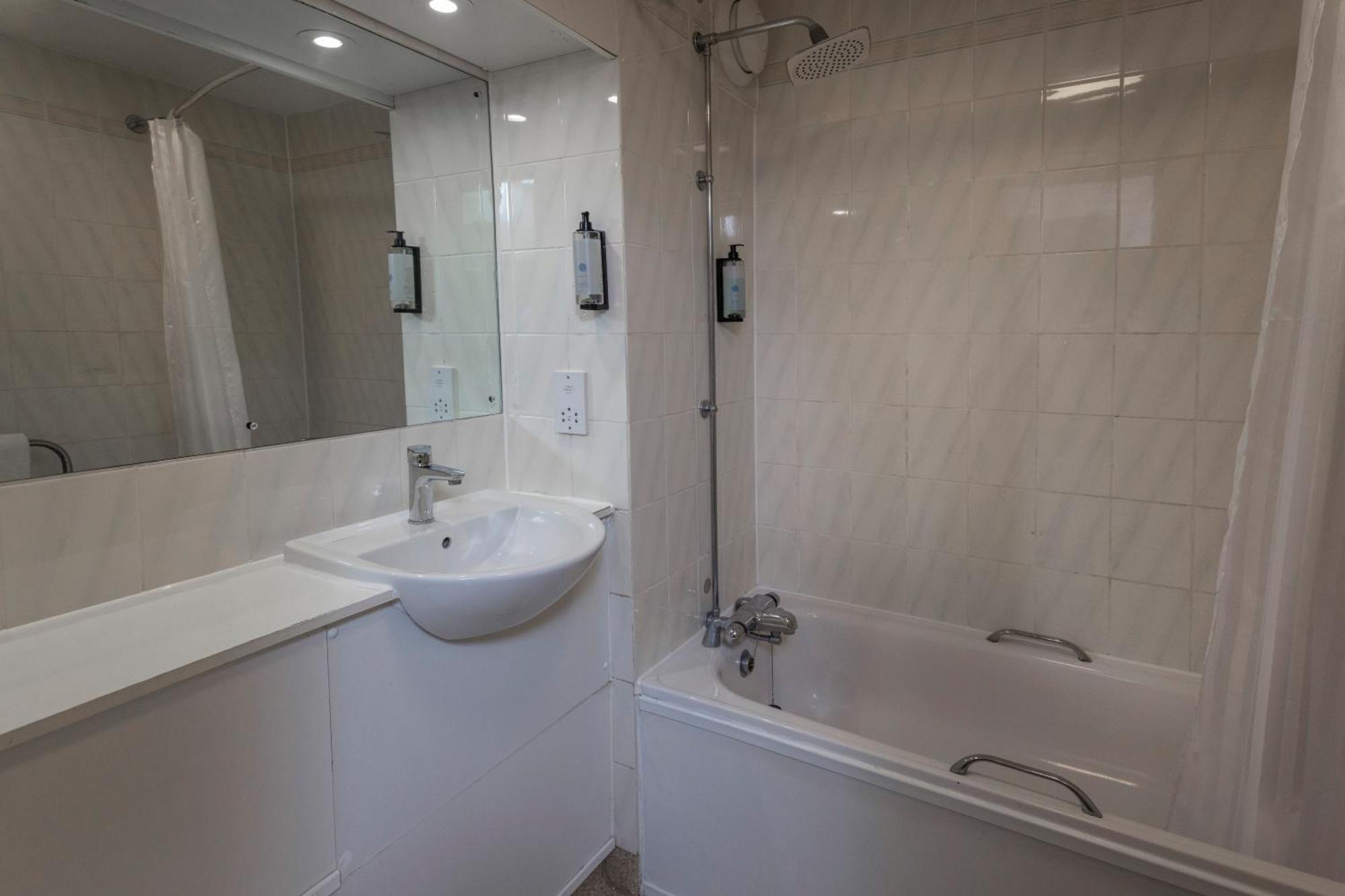 Casa Mere Manchester Airport, Knutsford, Sure Collection By Best Western Dış mekan fotoğraf